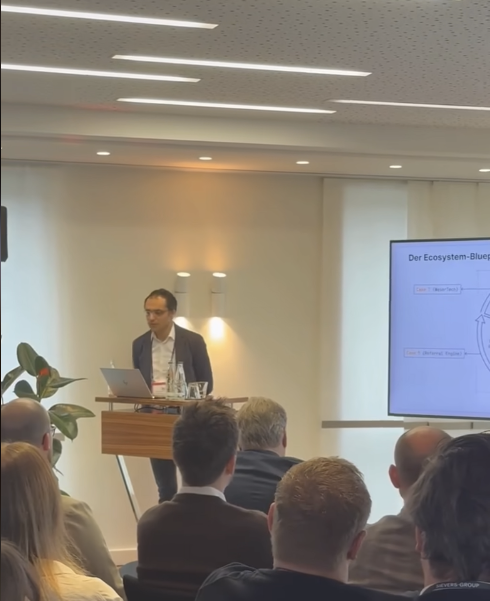 Schahab Hosseiny beim SIEVERS Marketing & Sales Forum 2026 in Osnabrück